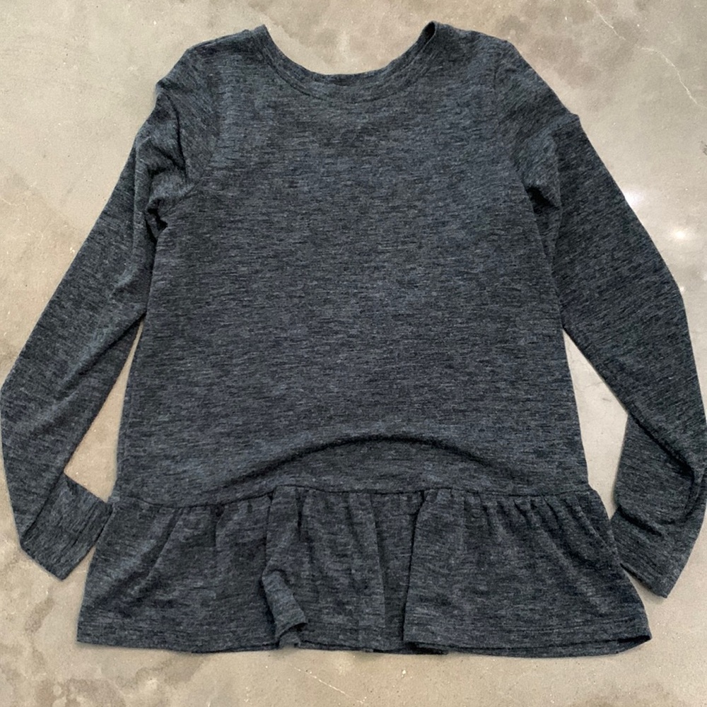 Lightweight grey long sleeve tunic